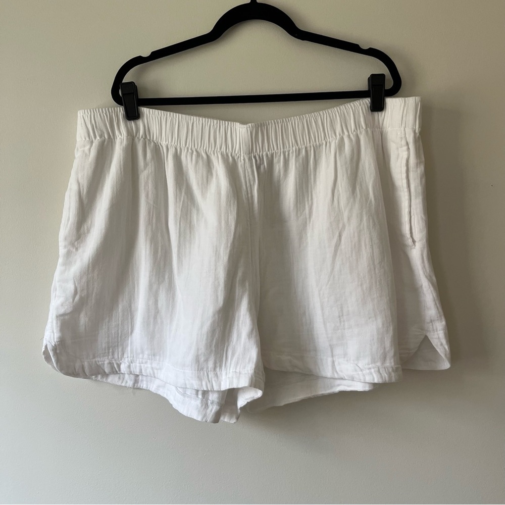 Old Navy Gauzy Cotton Shorts XXL White Pull On Casual Lightweight Beachy
